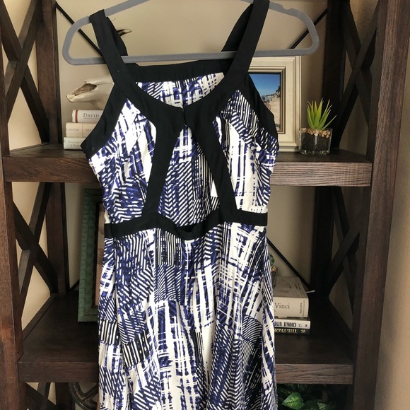 Parker dress size small - Picture 3 of 4